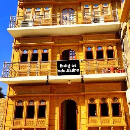 Resting Love Hostel Jaisalmer Bagian luar foto