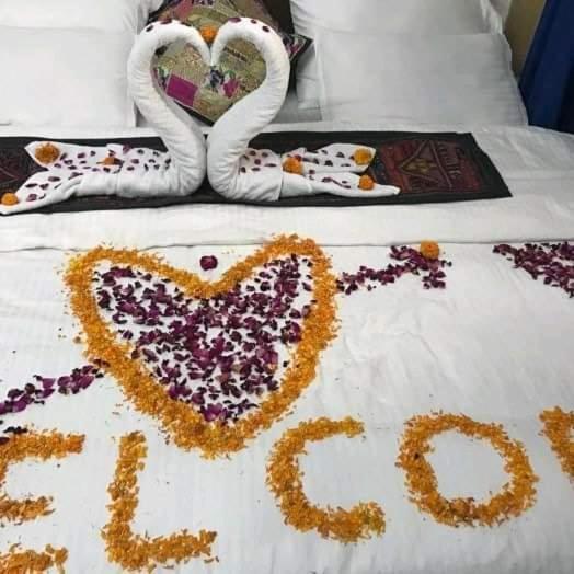 Resting Love Hostel Jaisalmer Bagian luar foto